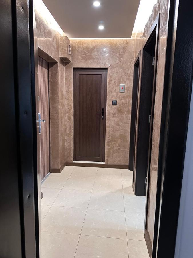 Елегантен Двустаен Апартамент Four Seasons Burgas Bagian luar foto